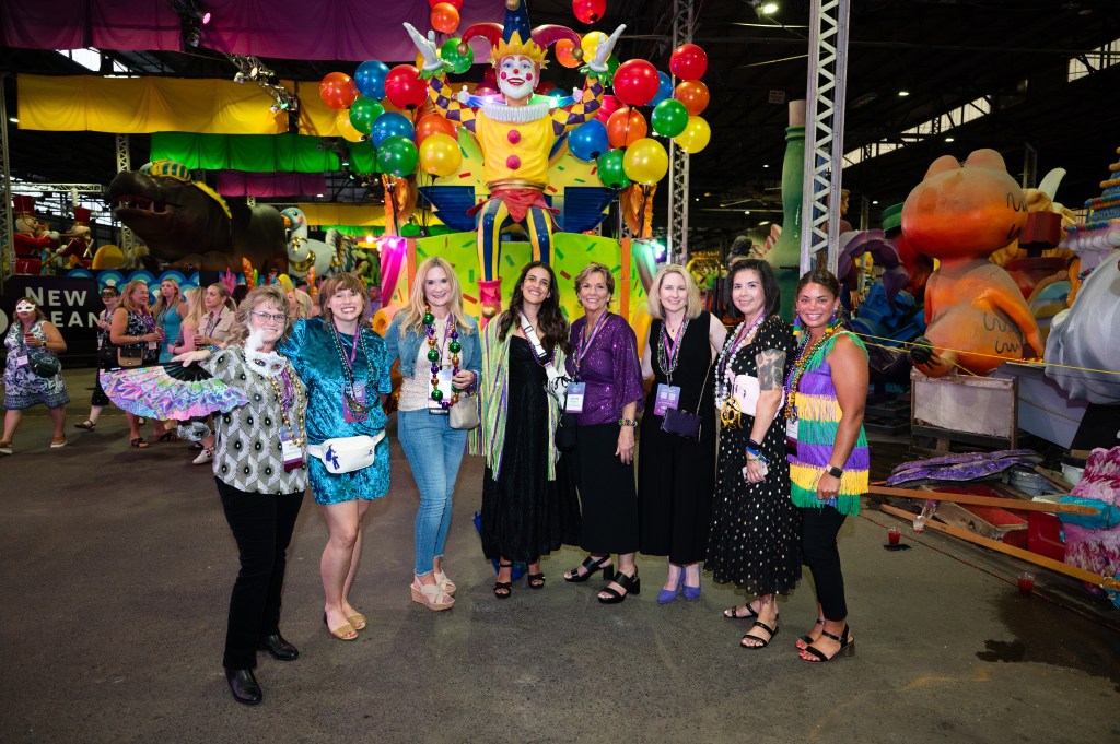 Join a U.S. WIN Committee!